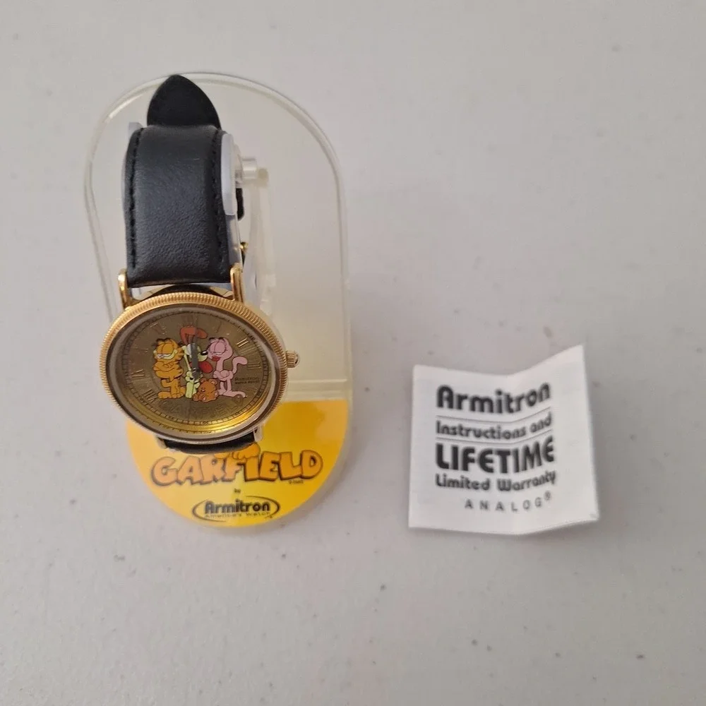 *RARE* NEW Vtg Garfield Armitron Watch Leather Gold Tone Quartz Water Resistant